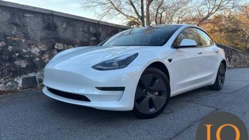 TESLA MODEL 3 2022 5YJ3E1EA5NF130421 image